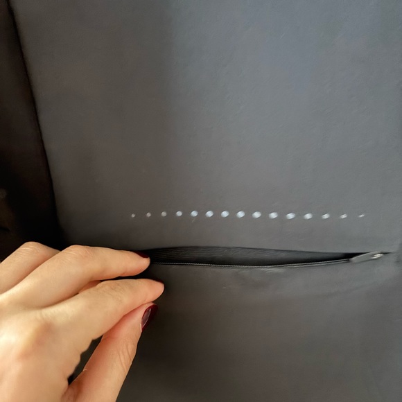 Lululemon Cross Chill Water Repellent Jacket Black Size 6 - Picture 9 of 15